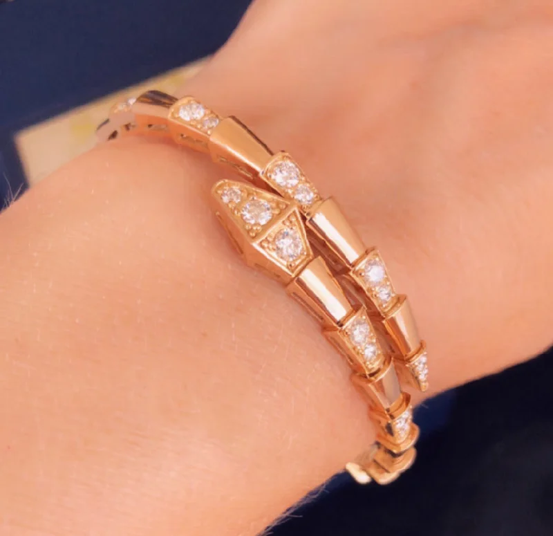 Mussel shell bracelet-Rose gold diamond bangle