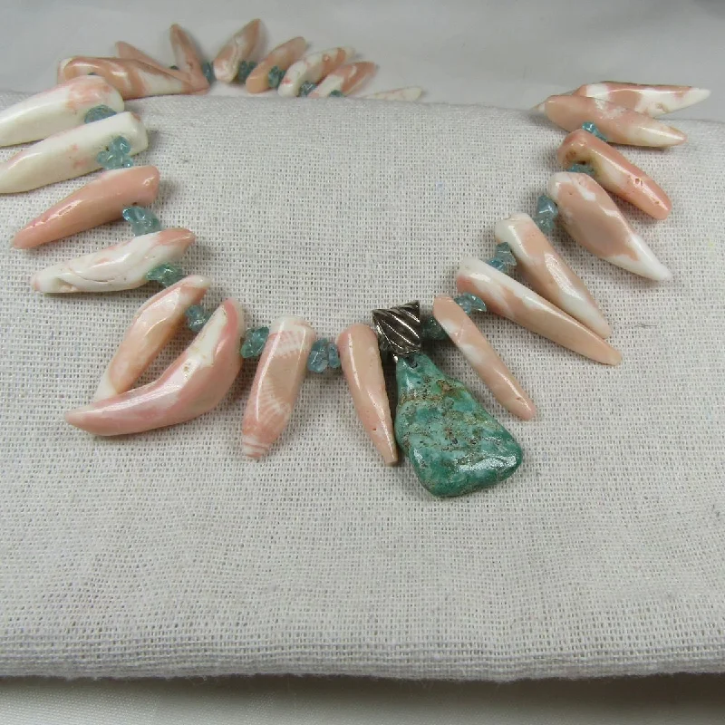 Grooved edge necklace-Designer Fox Turquoise & Pink Pendant Necklace Handcrafted