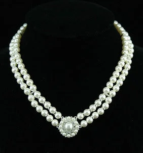 Prairie style necklace-Vintage Style White Shell Pearl w/ Swarovski Crystal Necklace XC033