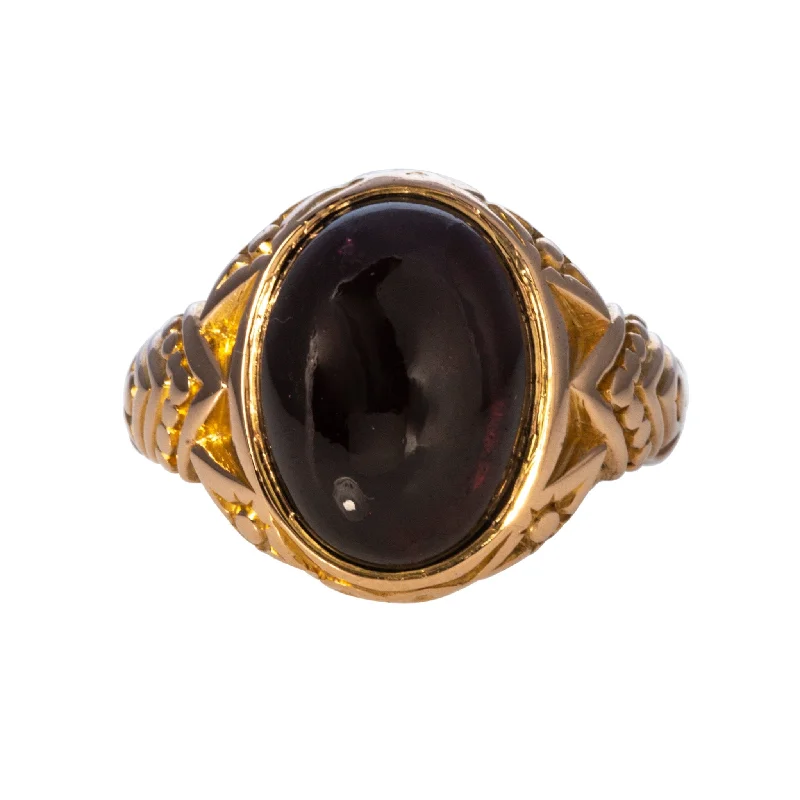 Stencil dye ring-Victorian Oval Cabochon Garnet 15K Gold Ring