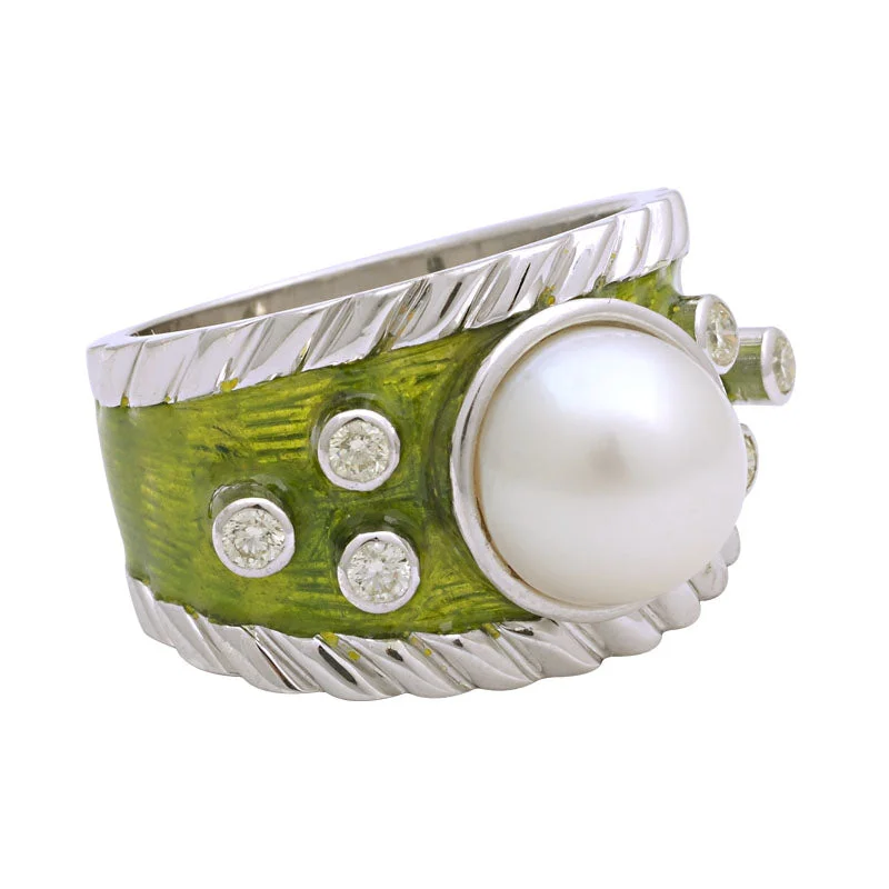 Ring-South Sea Pearl and Diamond (Enamel)